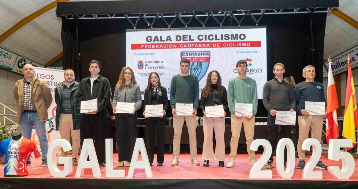 2025-12-01. GALA DE LA FCC